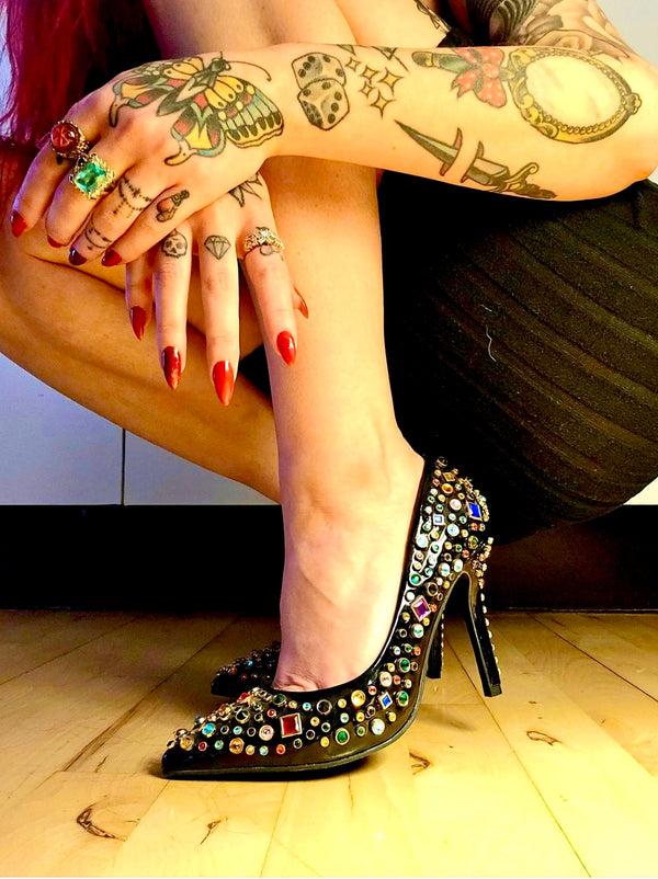 Lola Ramona Audrey Divine