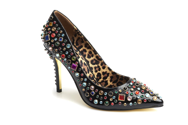 Lola Ramona Audrey Divine