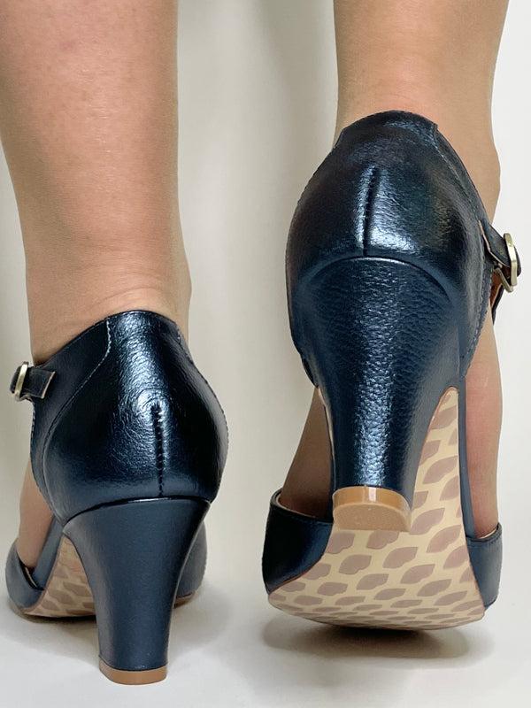 Lola Ramona Ava Luxury Love