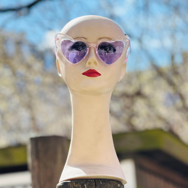 lola ramona Cat Eye Heart Shades - Light Purple