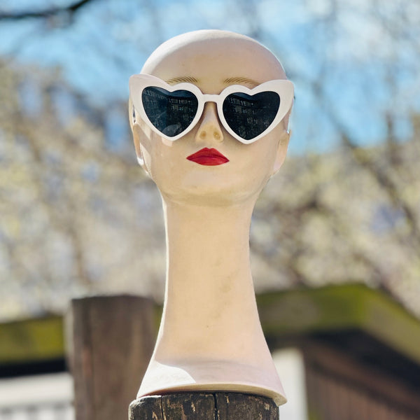 lola ramona Cat Eye Heart Shades - White