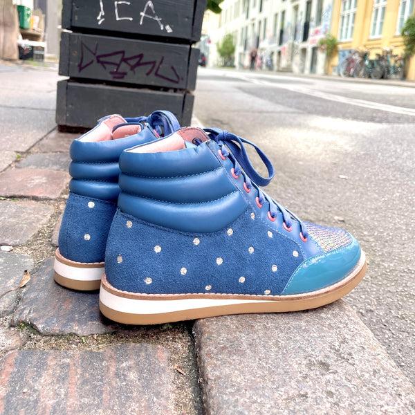 Lola Ramona Cecilie Pescado