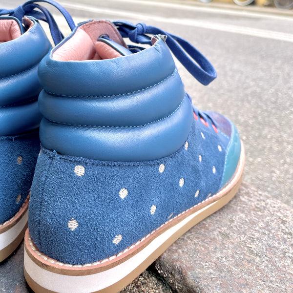 Lola Ramona Cecilie Pescado