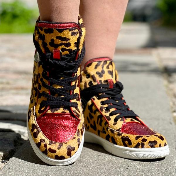 lola ramona Noemi Hi - Small imperfections