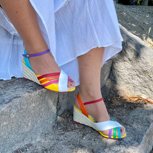 lola ramona Penelope Twin