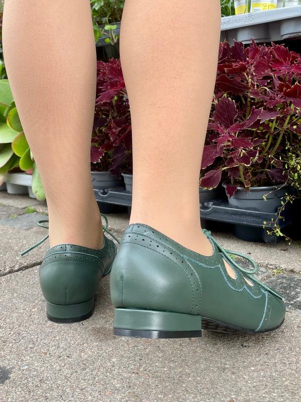 Lola Ramona Penny Timeless Steps Green