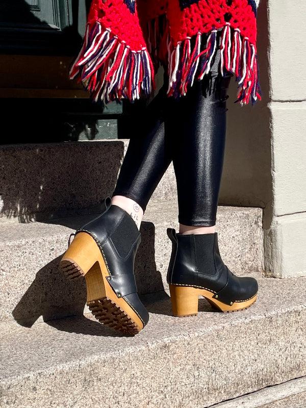 Lola Ramona Sanita Wood-Penny Chunk Boot Black