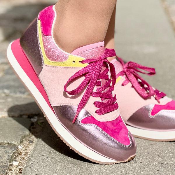 Lola Ramona Serena Anna