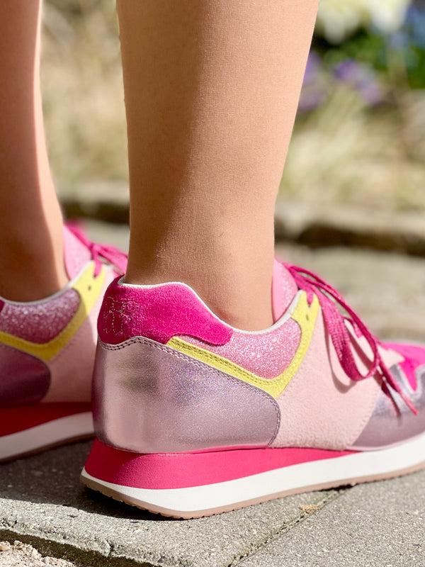 Lola Ramona Serena Anna