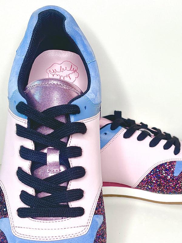 Lola Ramona Serena | UNICORN Stars At Dawn