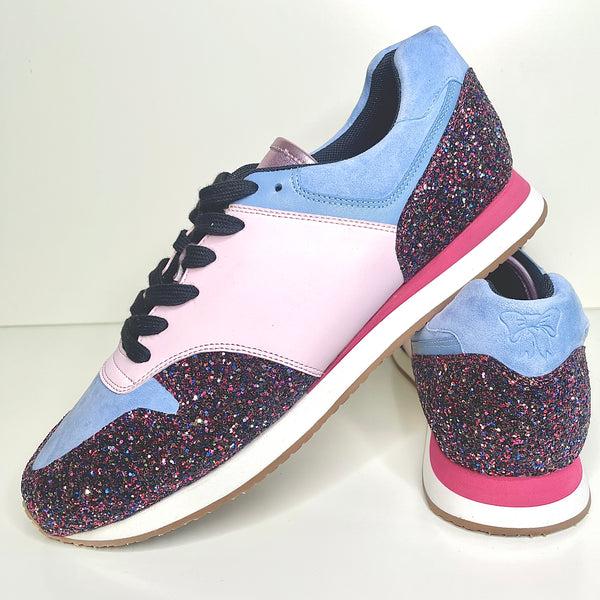 lola ramona Serena | UNICORN Stars At Dawn