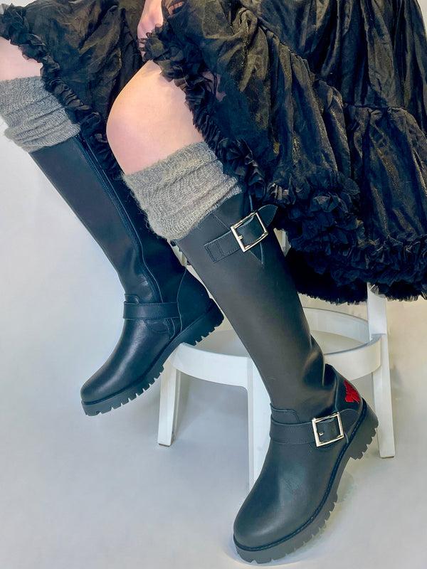 lola ramona Shelly Biker