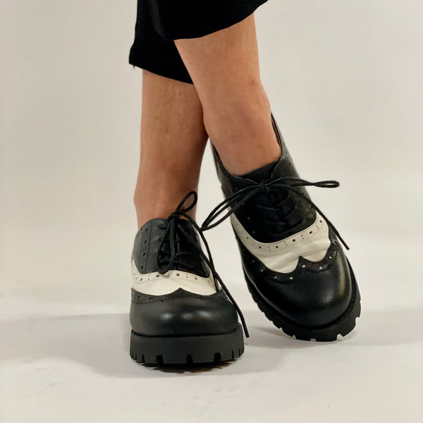 lola ramona Shelly Brogue