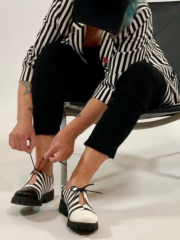 Lola Ramona Shelly Twin