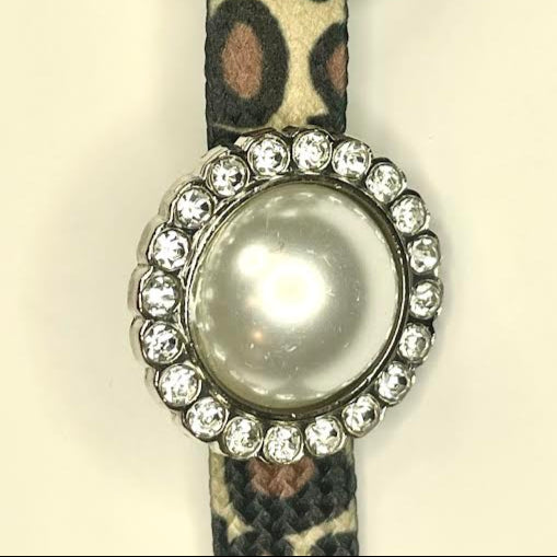 lola ramona Sparkling Pearl Charm