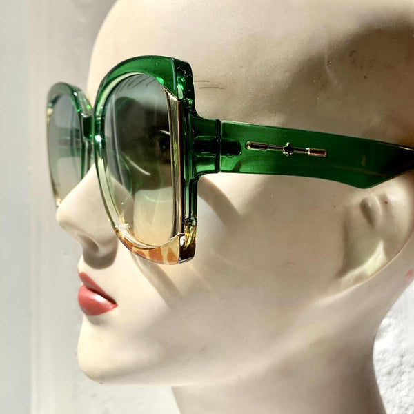 lola ramona Vibrant Green and Giraffe Print Shades