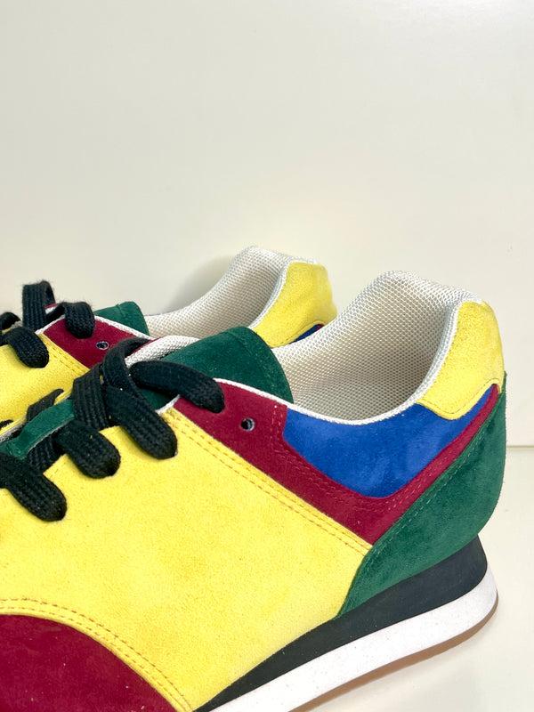 Lola Ramona Serena | UNICORN A Colourful Dream Of Suede