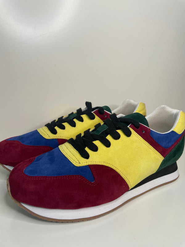 Lola Ramona Serena | UNICORN A Colourful Dream Of Suede