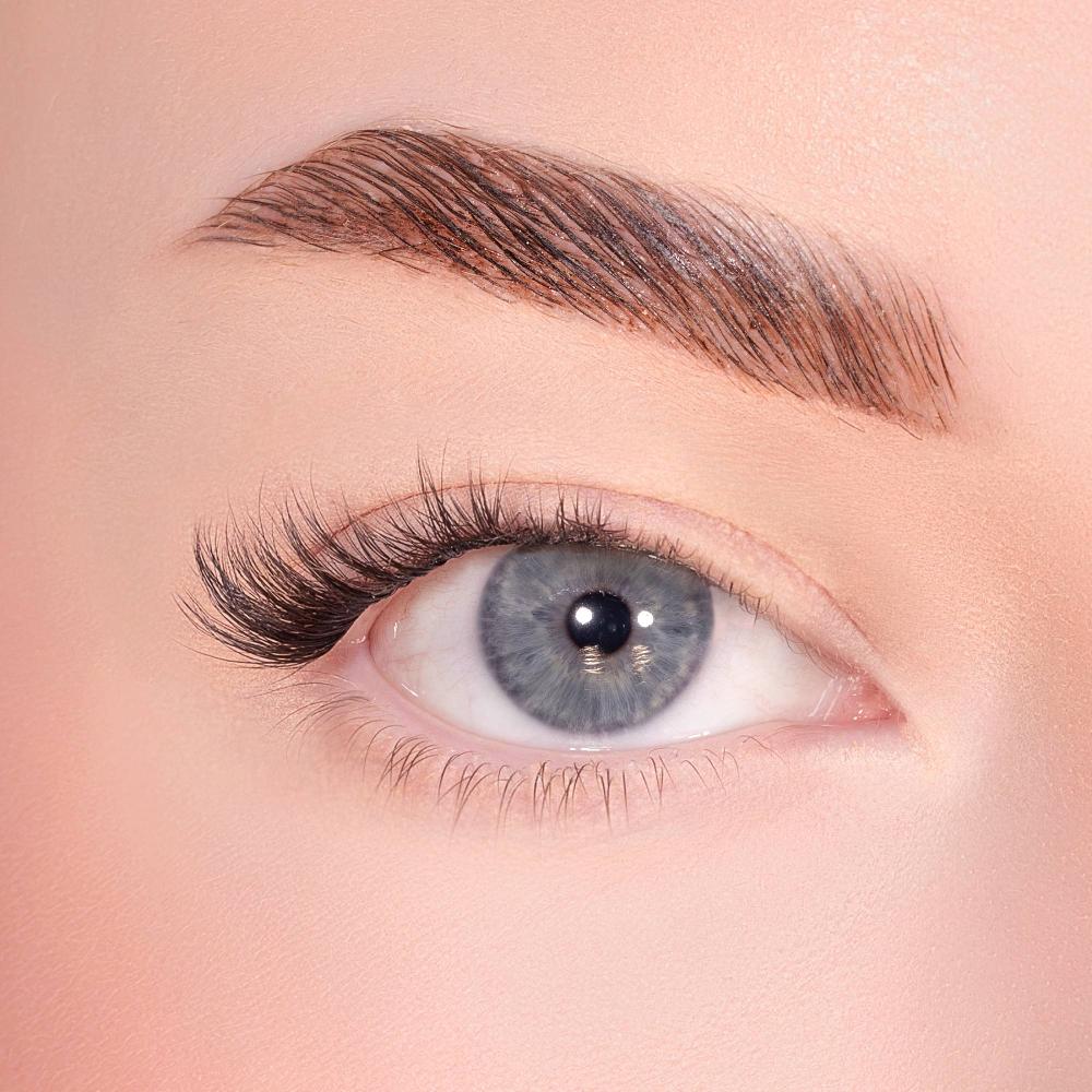 Lolas Lashes Cat-Eye Pre-mapped Pre-Glued Lashes Set