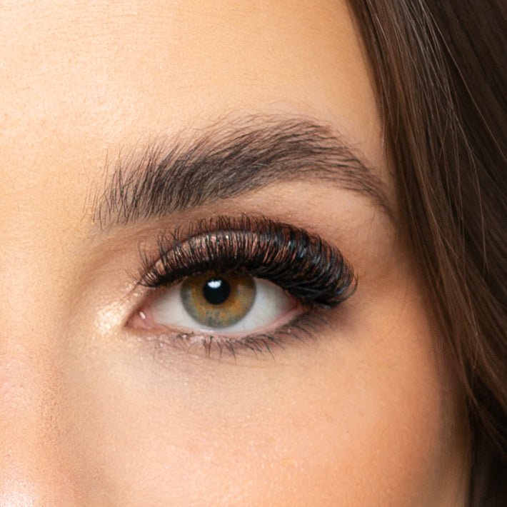 Lolas Lashes L.W.I Drama Please Russian Strip Lashes