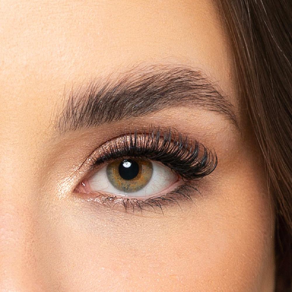 Lolas Lashes L.W.I Goal Digger Russian Magnetic Lashes