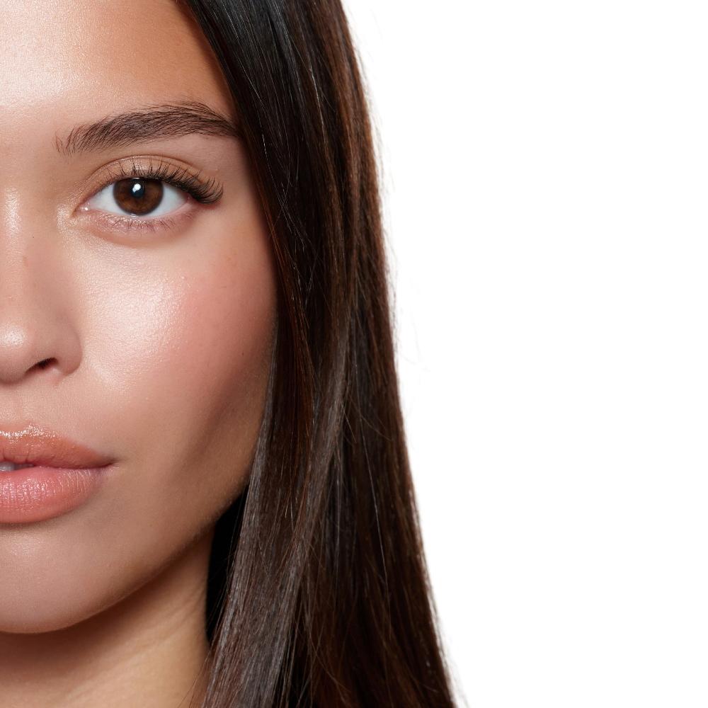 Lolas Lashes Bare Pre-Glued Half Lashes