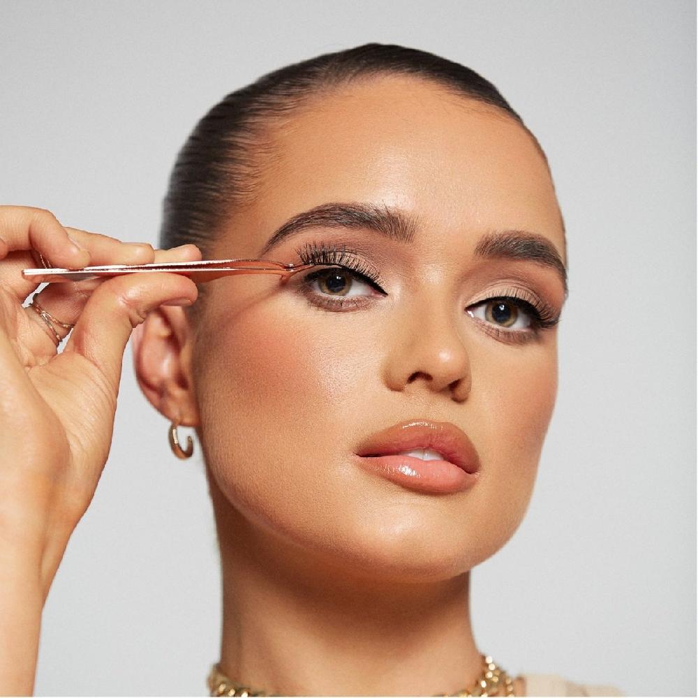 Lolas Lashes L.W.I Worth It Russian Strip Lashes