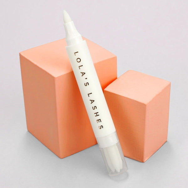Lolas Lashes Makeup Remover Pen