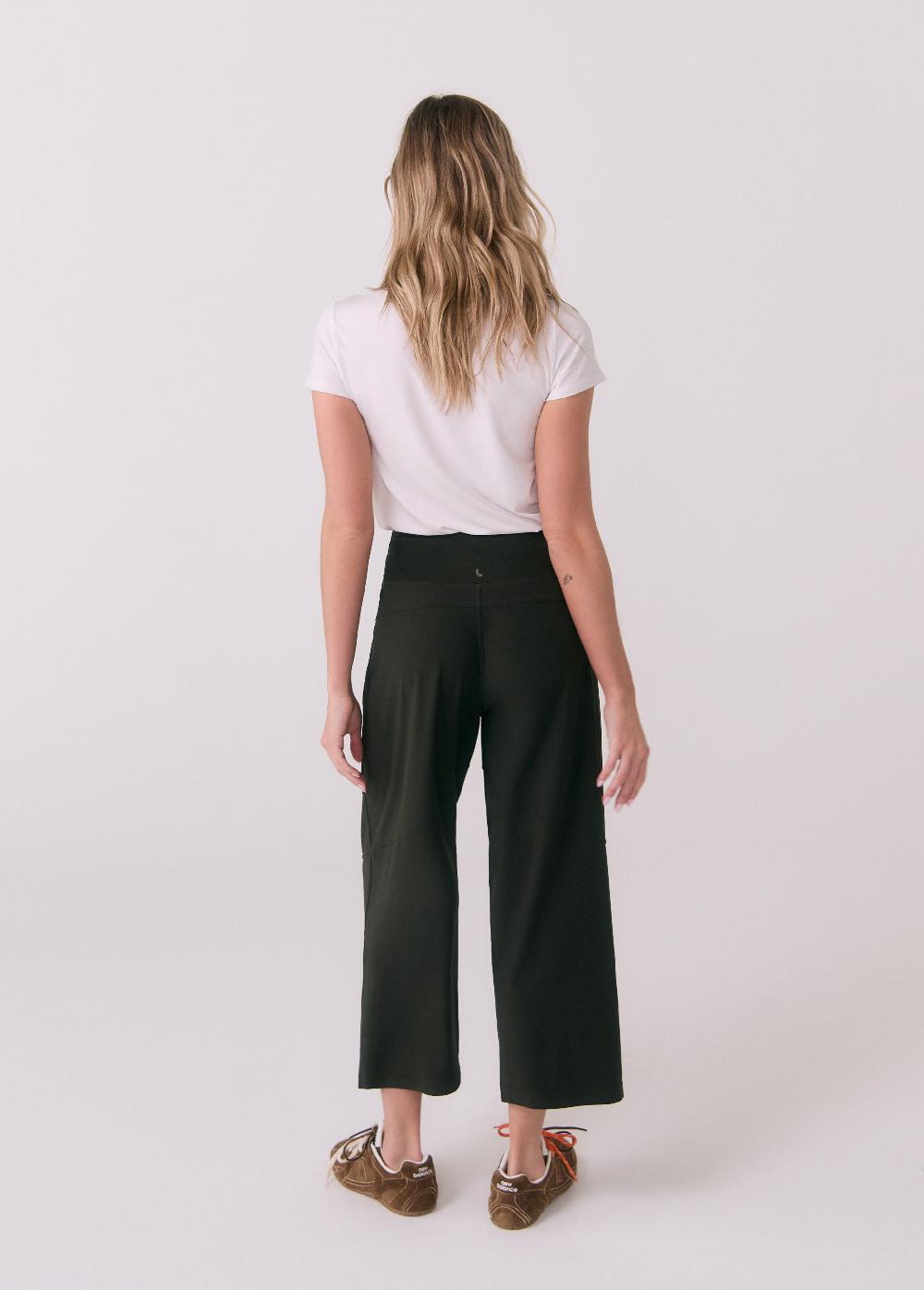 Lole Momentum Cropped Pants