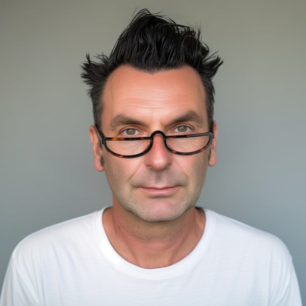 London Mole Brainy Reading Glasses In Gloss Tortoiseshell