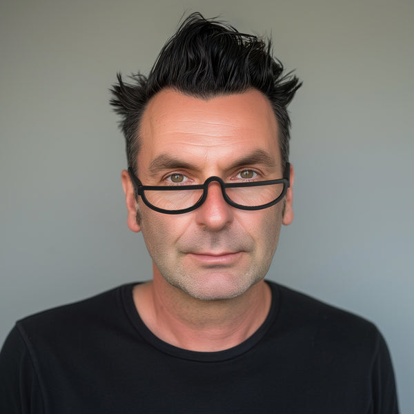 London Mole Brainy Reading Glasses In Matt Black