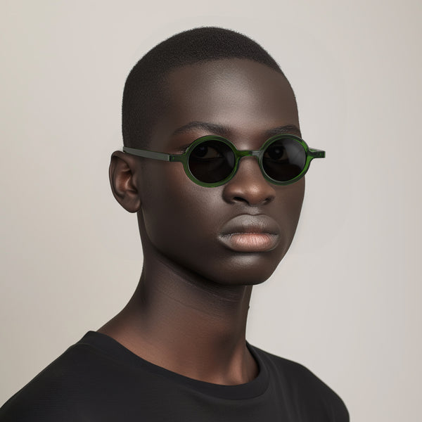 London Mole Moley Sunglasses In Transparent Green