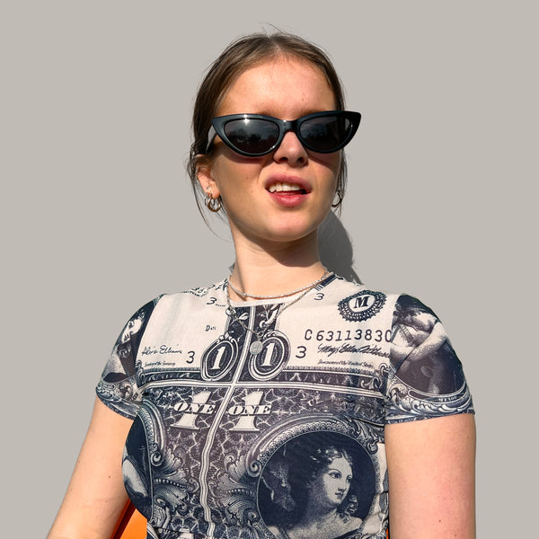 London Mole Naughty Sunglasses In Gloss Black