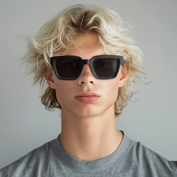 London Mole Phoenix Sunglasses In Rubberised Black