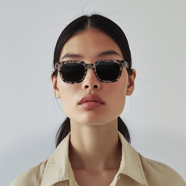 London Mole Tricky Sunglasses In Gloss Pale Tortoiseshell