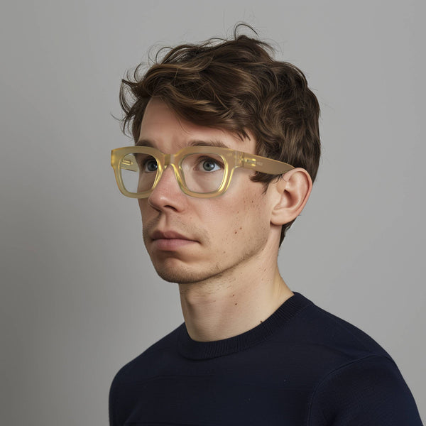 London Mole Vegas Reading Glasses In Rubberised Transparent Honey