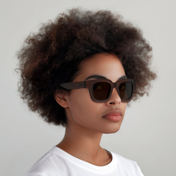 London Mole Vegas Sunglasses In Rubberised Transparent Brown