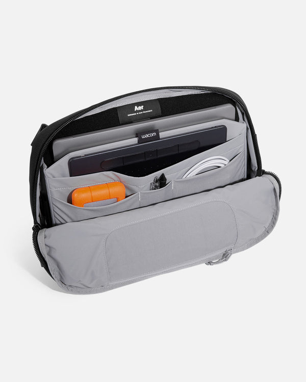 London Undercover AER Tech Sling 3