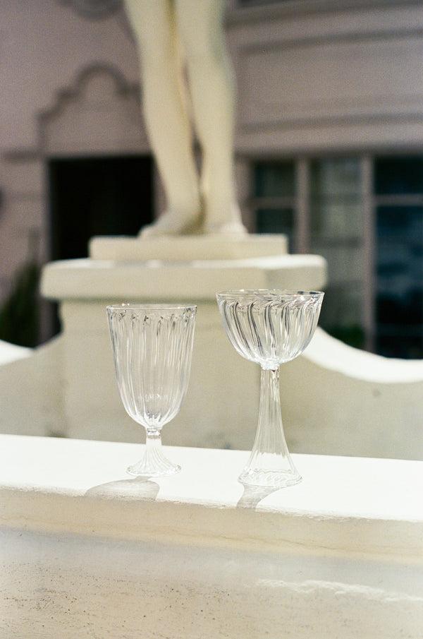 Loq Datura Wine Glass