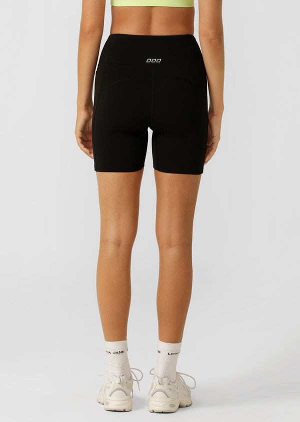Lorna Jane Amy No Ride Phone Pocket 14cm Bike Shorts