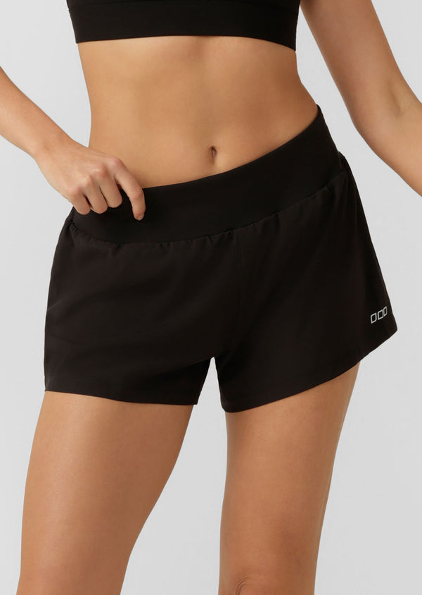 lorna jane Amy Stretch & Stride Pocket Run Shorts