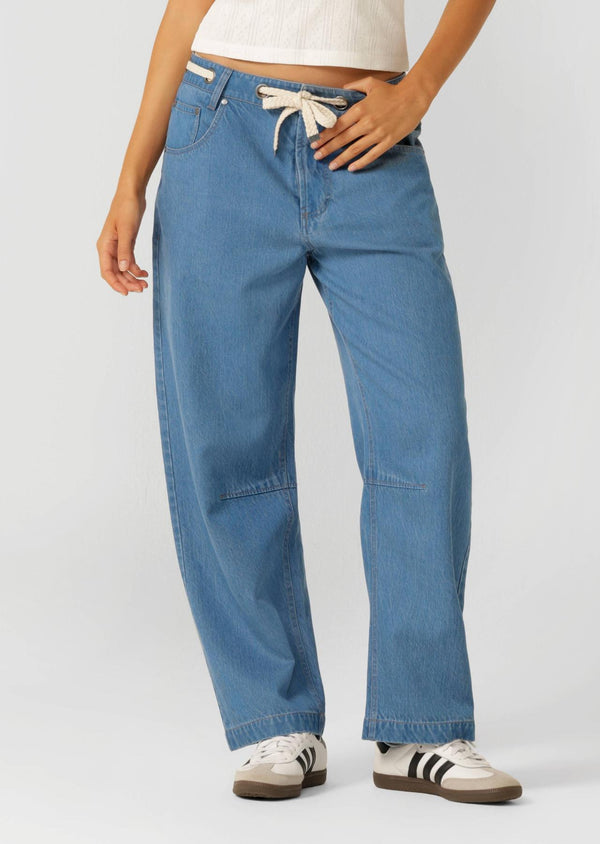 lorna jane Off Duty Vintage Wash Denim Pants