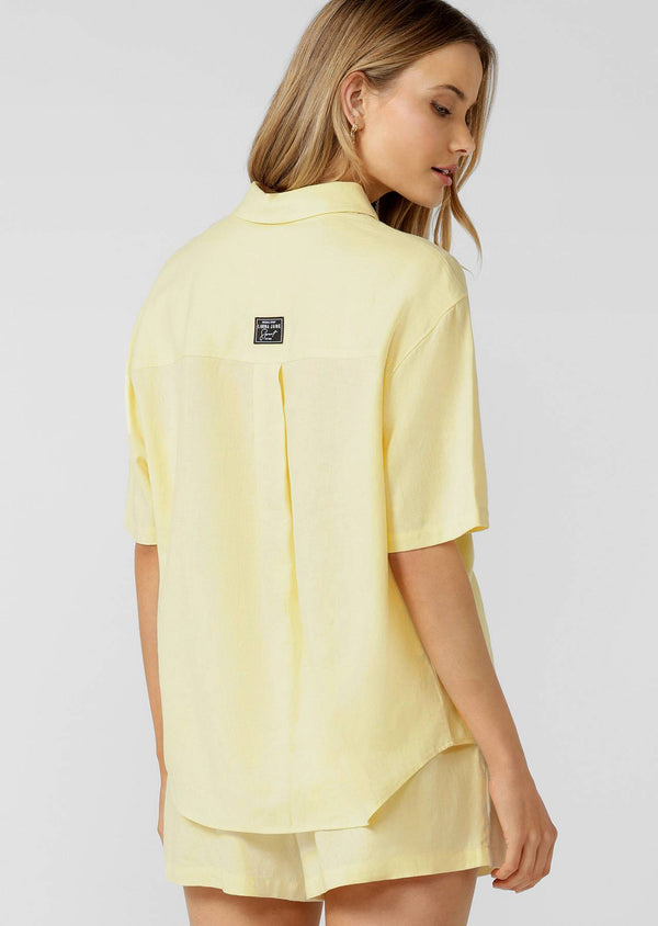 Lorna Jane Preset Linen Short Sleeve Shirt