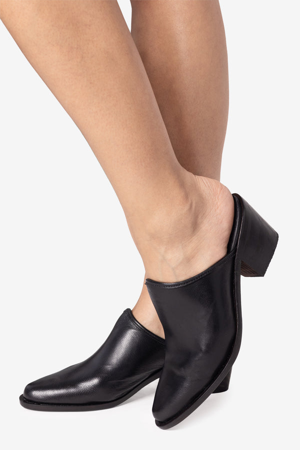 los angeles apparel Leather Cowboy Mule