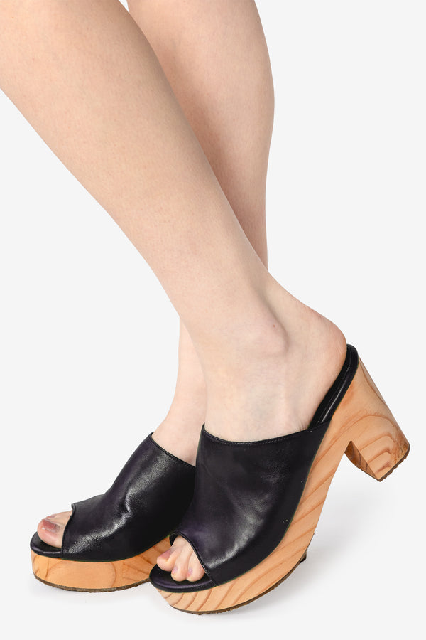 Los Angeles Apparel Leather Platform Mule
