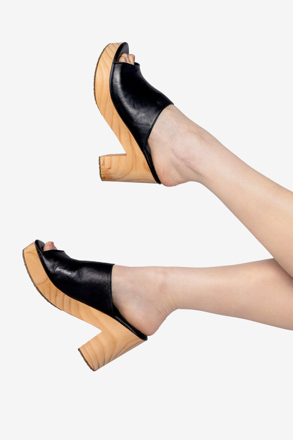 Los Angeles Apparel Leather Platform Mule