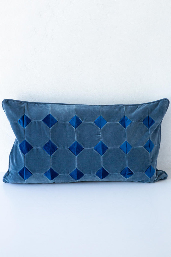 Christina Lundsteen Violeta Cushion