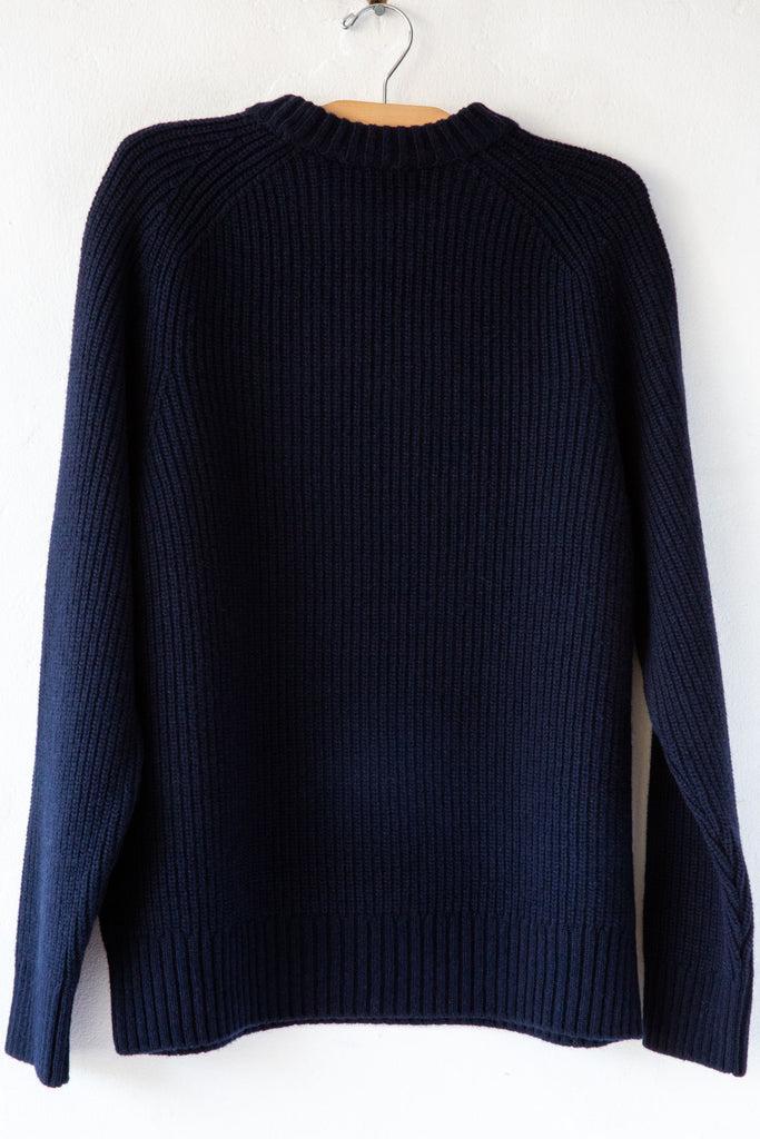 Closed Knit Pullover