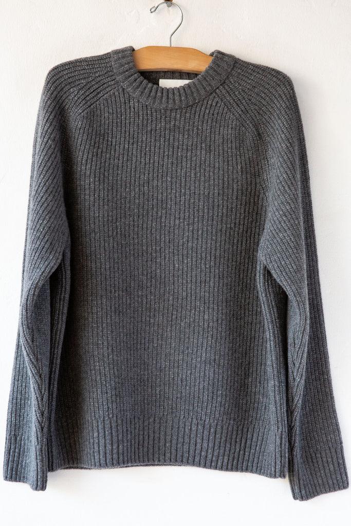 Closed Knit Pullover