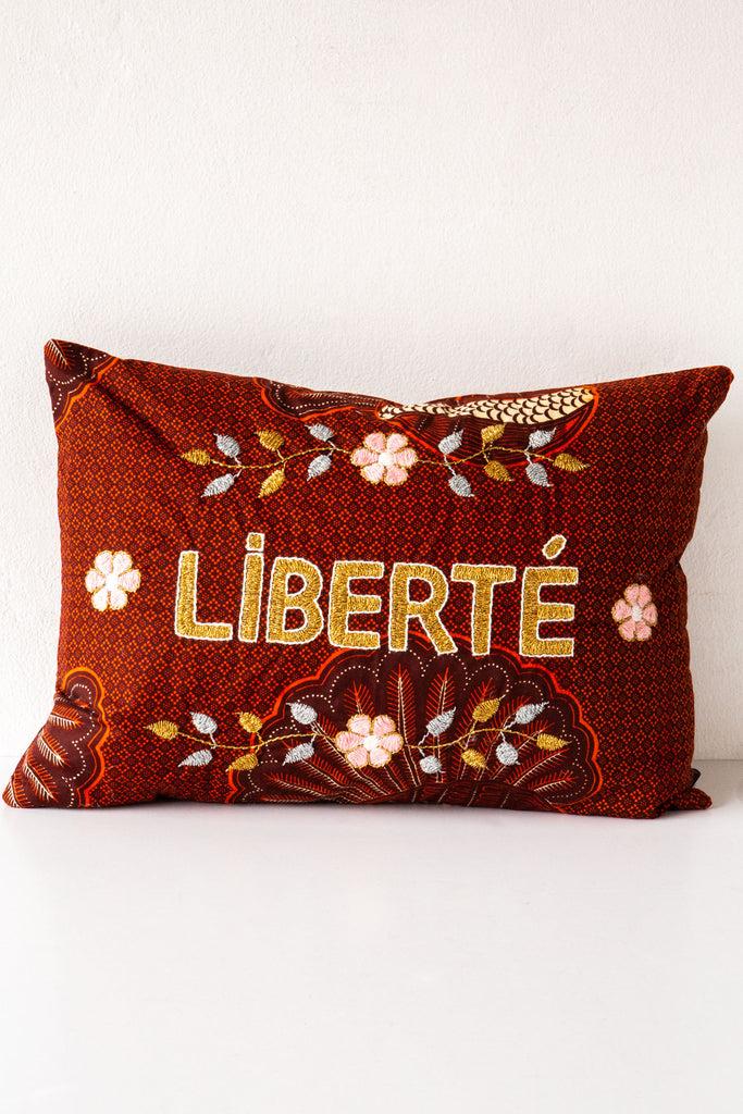CSAO Liberte Shells Cushion